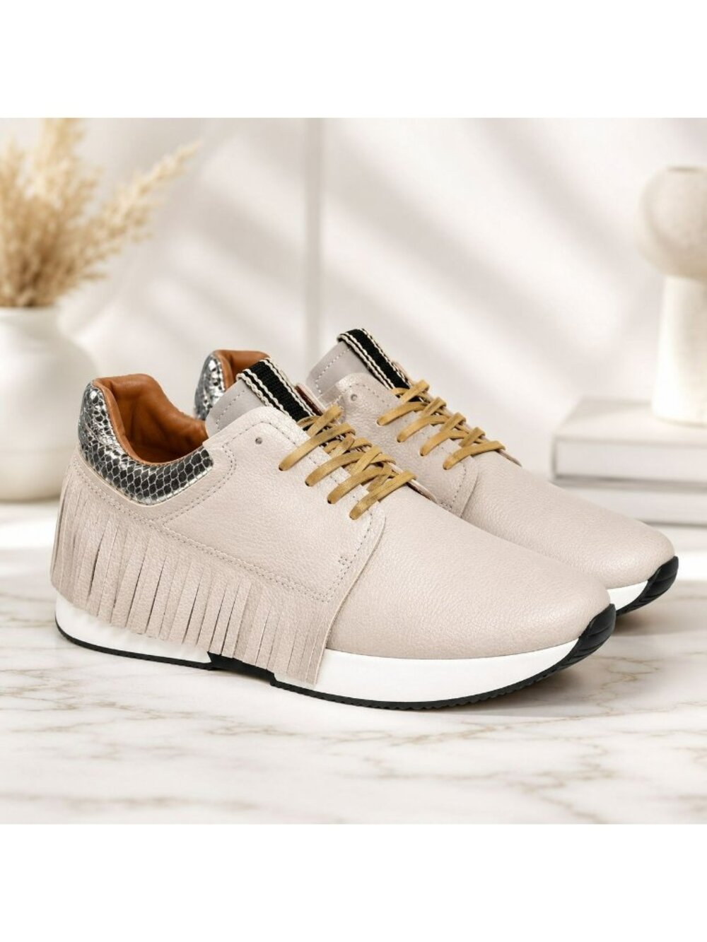 ShuShop Pepa 8.5 Womens Fringe Sneakers Beige & Gold Snake Print Leather